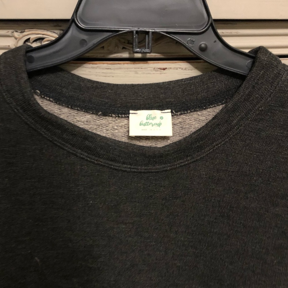 Blue Buttercup Crew Neck Sweatshirt With Skull Graphic L. - Picture 3 of 10